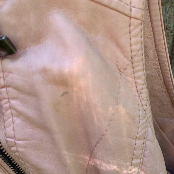 Vanity sleeveless faux leather vest zip up - Picture 9 of 12